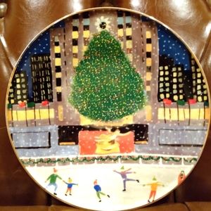 Anthropologie A New York Holiday Plate